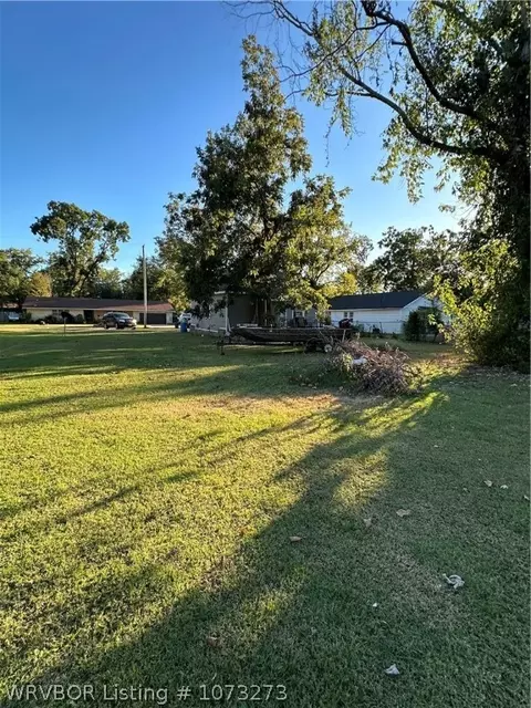 Exterior - 723 Short Mountain St, Paris, AR 72855 photo 5 of 5
