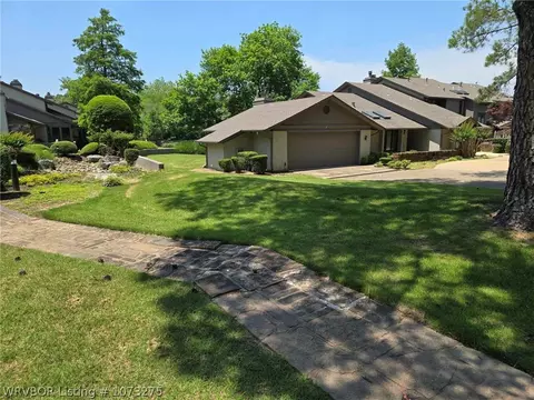 Exterior - 5701 Free Ferry Rd #32, Fort Smith, AR 72903 photo 2 of 5
