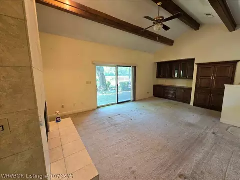 Living - 5701 Free Ferry Rd #32, Fort Smith, AR 72903 photo 2 of 4