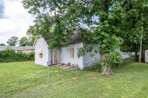Exterior - 2019 N 14th St, Fort Smith, AR 72904 photo 2 of 7