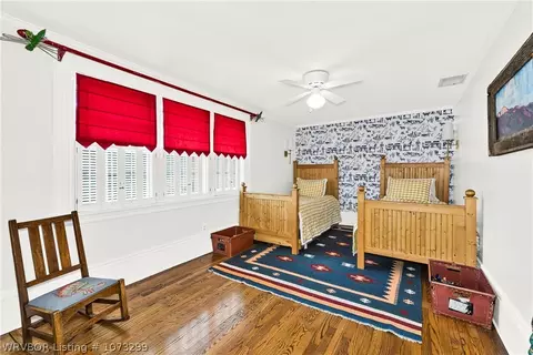 Bedroom - 3830 Free Ferry Rd, Fort Smith, AR 72903 photo 7 of 8