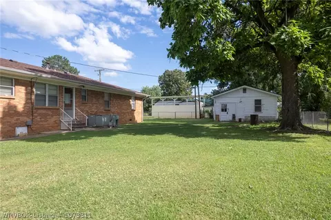 201 S Division Ave, Mansfield, AR 72944 photo 4