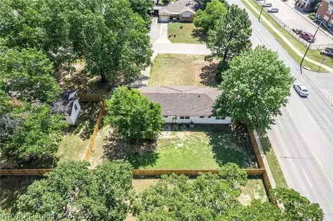 View/Area - 1001 N 49th St, Fort Smith, AR 72904 photo 3 of 5