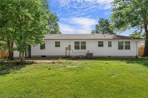 Exterior - 1001 N 49th St, Fort Smith, AR 72904 photo 3 of 5