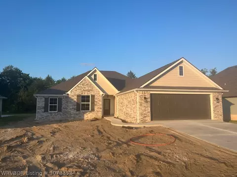 8501 Broadley Dr, Fort Smith, AR 72916