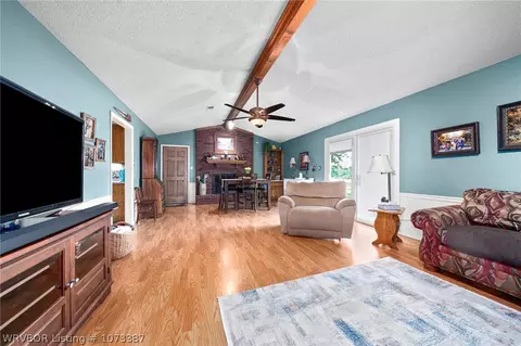 Living - 1308 Raleigh St, Lavaca, AR 72941 photo 1 of 2