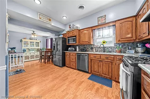 Kitchen - 1308 Raleigh St, Lavaca, AR 72941 photo 1 of 2