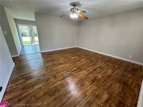 Living - 4913 S 32nd St, Fort Smith, AR 72903 photo 2 of 2