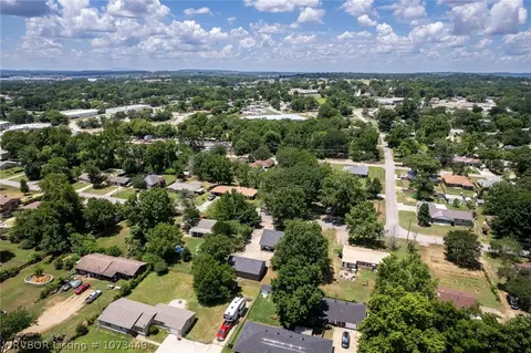 View/Area - 608 7th St, Barling, AR 72923 photo 1 of 6