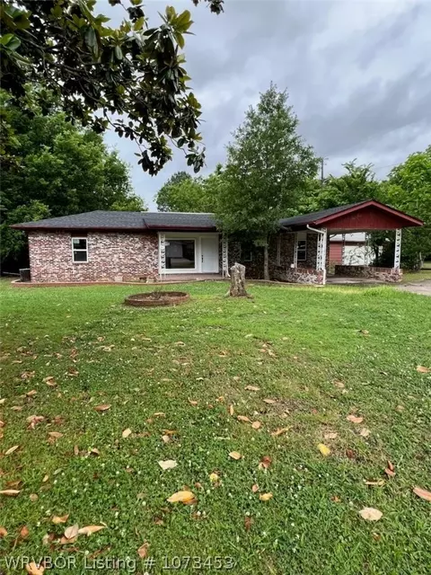 211 Kennedy St, Vian, OK 74962