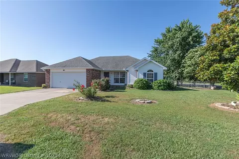 106 Drake Dr, Muldrow, OK 74948