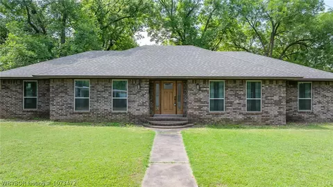 400 E Carney St, Paris, AR 72855