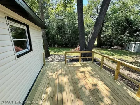 Exterior - 4 Raleigh Cir, Fort Smith, AR 72901 photo 3 of 6