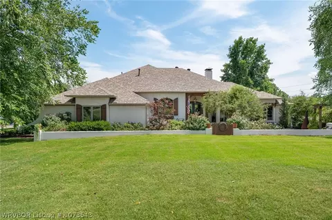 2526 Dolan Way, Fort Smith, AR 72916