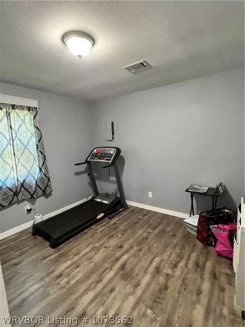 Bedroom - 3200 Mary St, Paris, AR 72855 photo 2 of 2