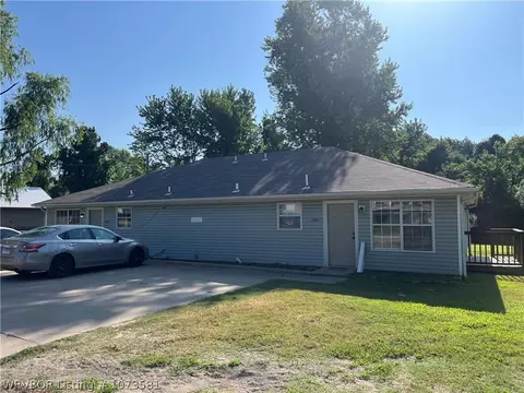 2904 Zion Pl, Van Buren, AR 72956