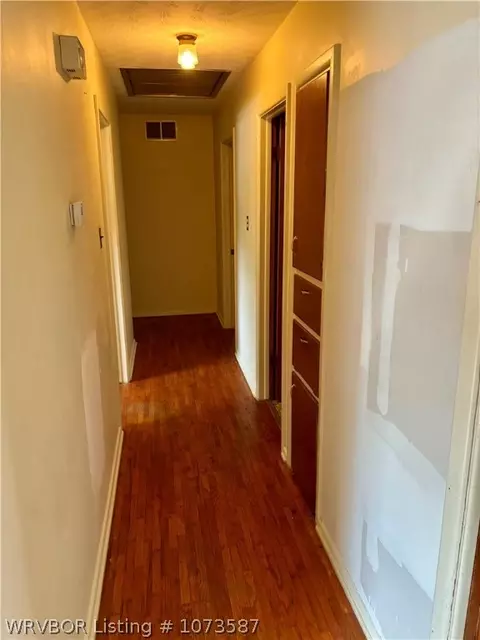 Entry Way - 2815 S 34th St, Fort Smith, AR 72903 photo 1 of 1