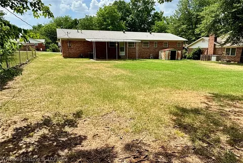 Exterior - 2815 S 34th St, Fort Smith, AR 72903 photo 2 of 2