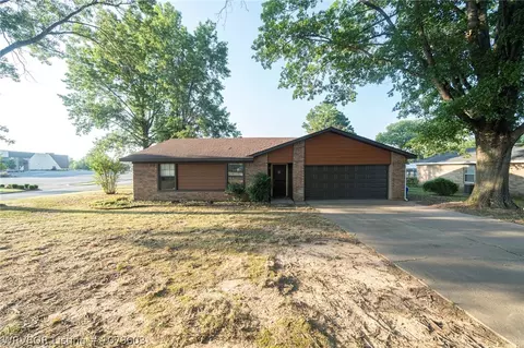 3001 Grinnell Ave, Fort Smith, AR 72908 photo 2