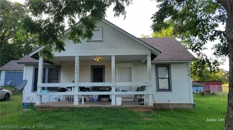17484 Old Pocola Hwy, Spiro, OK 74959