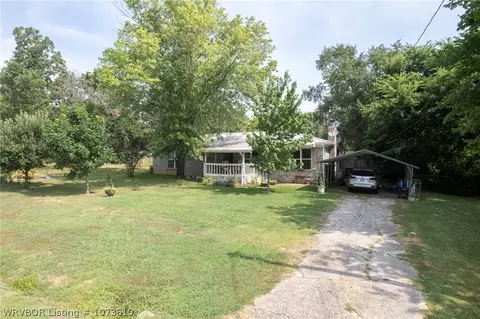 505 Sherwood Ave, Bonanza, AR 72916 photo 6