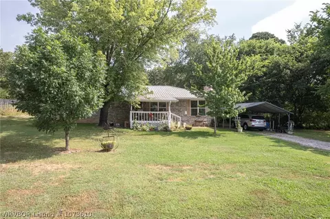 505 Sherwood Ave, Bonanza, AR 72916 photo 4