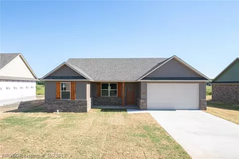 115 Countryside Way, Pocola, OK 74902