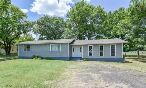 Exterior - 1001 Highway 253, Lavaca, AR 72941 photo 2 of 6
