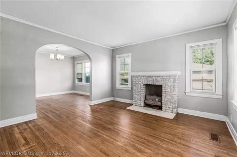 Living - 2300 S N St, Fort Smith, AR 72901 photo 2 of 6