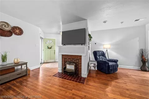 2125 S Q St, Fort Smith, AR 72901 photo 6