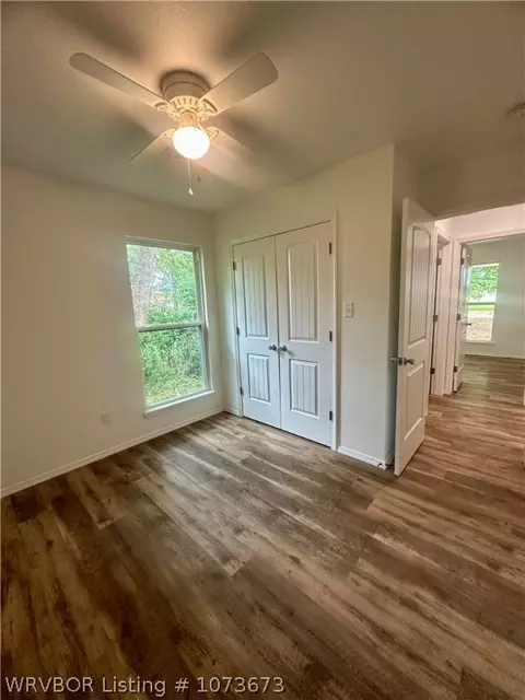 Bedroom - 97 S Oak St, Hackett, AR 72937 photo 2 of 3