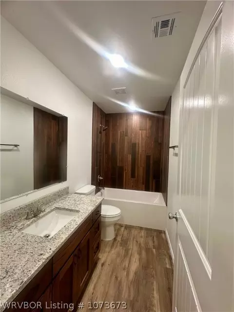 Bath - 97 S Oak St, Hackett, AR 72937 photo 1 of 1