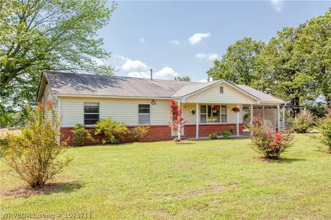 6907 Old Graphic Rd, Alma, AR 72921