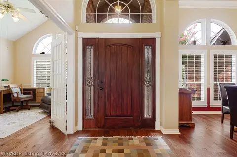 Entry Way - 10905 Cork Ct, Fort Smith, AR 72908 photo 2 of 3