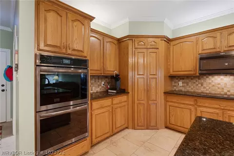 Kitchen - 10905 Cork Ct, Fort Smith, AR 72908 photo 5 of 5