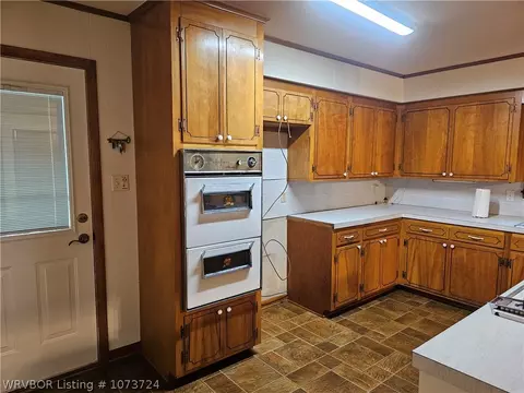 801 Main St, Paris, AR 72855 photo 4