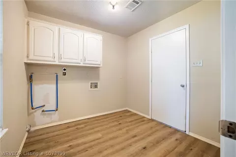 Other - 2405 Pine Ln, Barling, AR 72923 photo 5 of 10