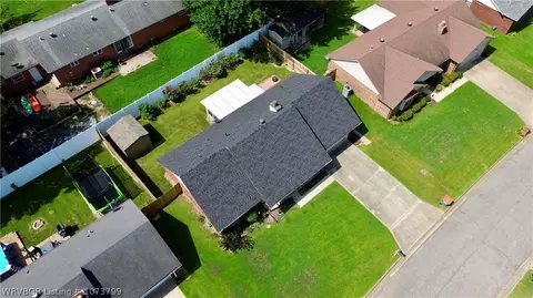 View/Area - 2405 Pine Ln, Barling, AR 72923 photo 1 of 5
