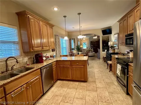 Kitchen - 2904 Brighton Ct, Fort Smith, AR 72903 photo 1 of 3