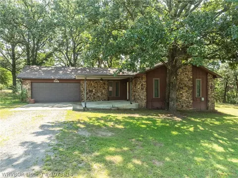 3208 Starlite Dr, Van Buren, AR 72956