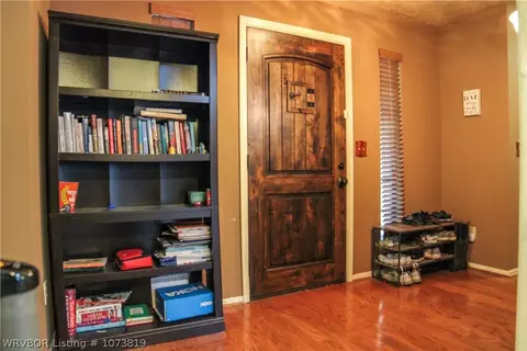 Entry Way - 3001 100th St, Fort Smith, AR 72903 photo 1 of 1
