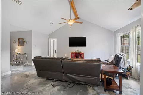 606 I Cir, Barling, AR 72923 photo 8