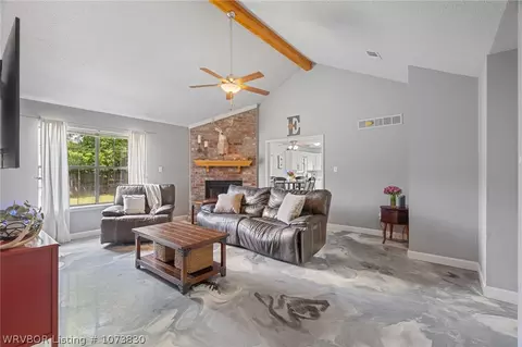 606 I Cir, Barling, AR 72923 photo 7