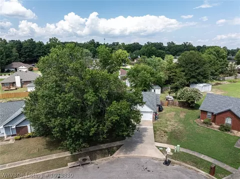 606 I Cir, Barling, AR 72923 photo 35