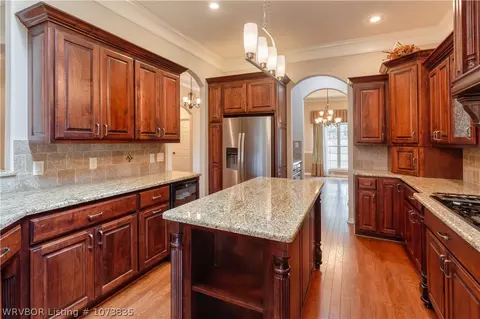Kitchen - 8823 Lakeside, Fort Smith, AR 72903 photo 4 of 5