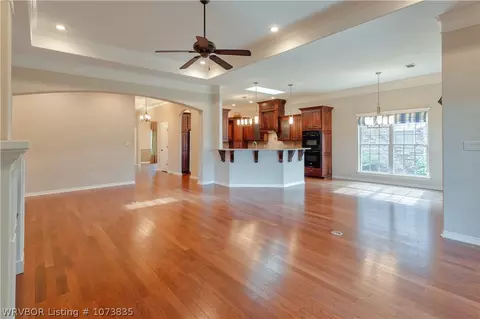 Living - 8823 Lakeside, Fort Smith, AR 72903 photo 1 of 4