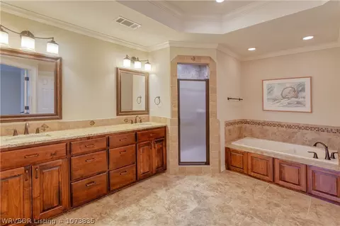 Bath - 8823 Lakeside, Fort Smith, AR 72903 photo 1 of 5