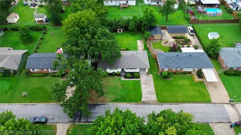 View/Area - 3700 Boston St, Fort Smith, AR 72903 photo 4 of 7