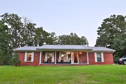703 Ellis Loop, Pocola, OK 74902
