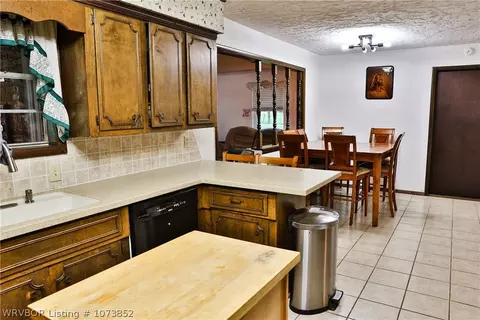 703 Ellis Loop, Pocola, OK 74902 photo 6